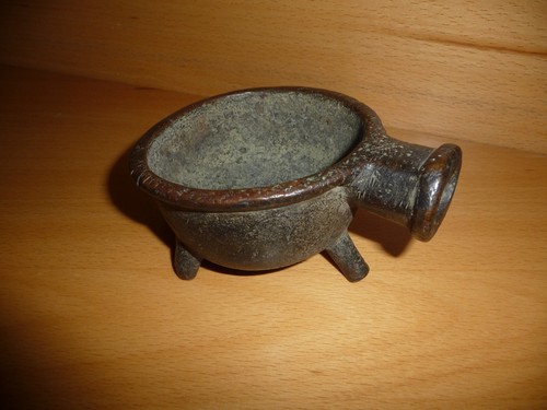 Antikes kleines dreibein - antikes,
